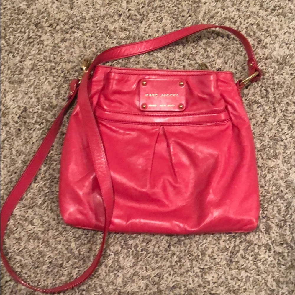Marc Jacobs hot pink purse